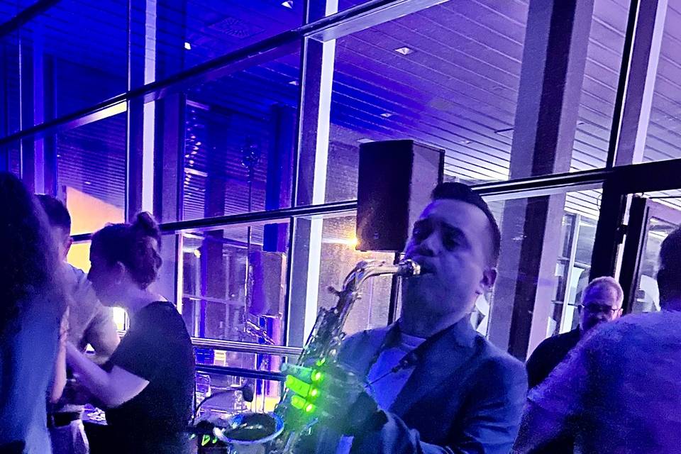 Lasersax