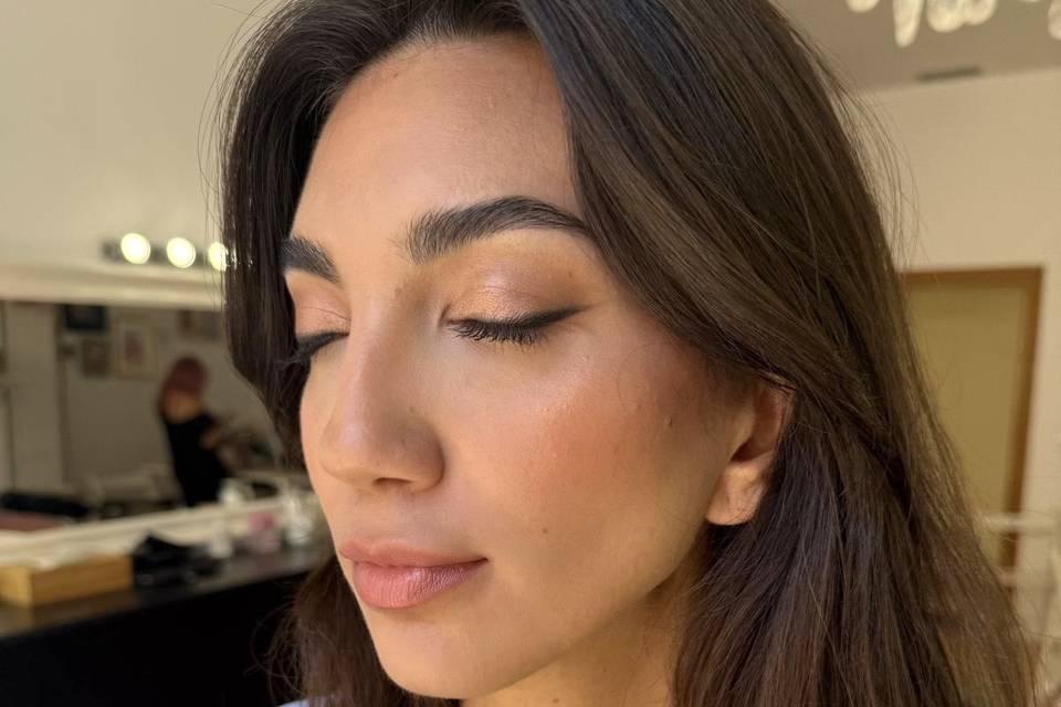 Novia delineado