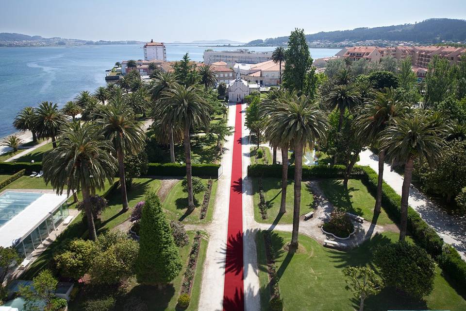 Vista aérea de alfombra roja