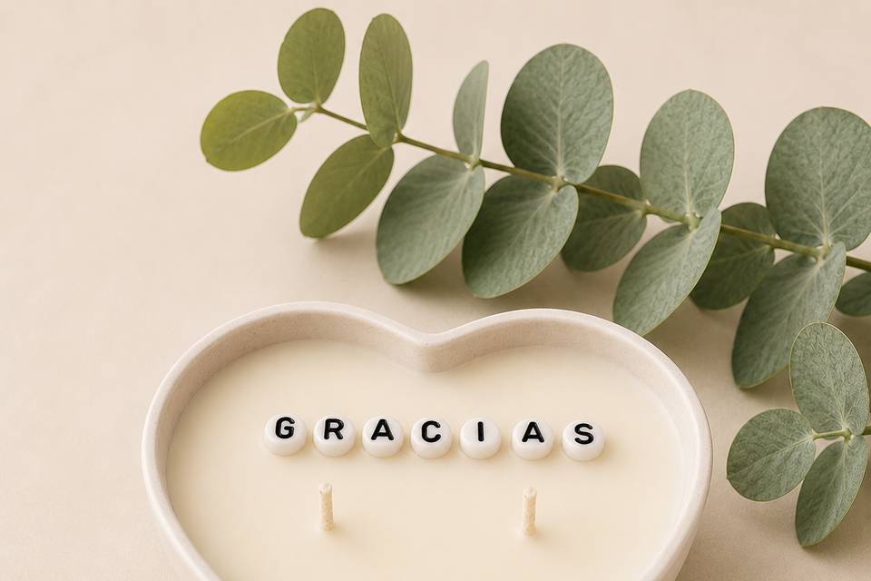 Vela con mensaje oculto