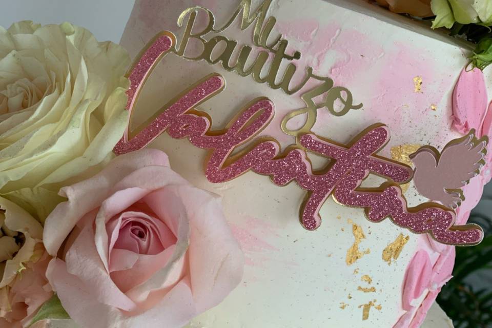 Tarta rosas blancas