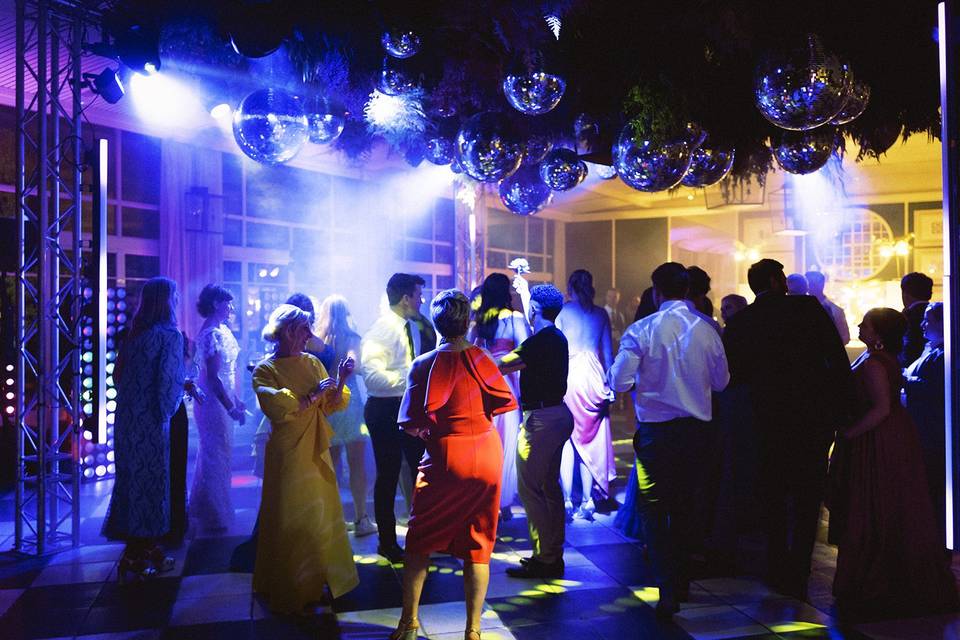Full party