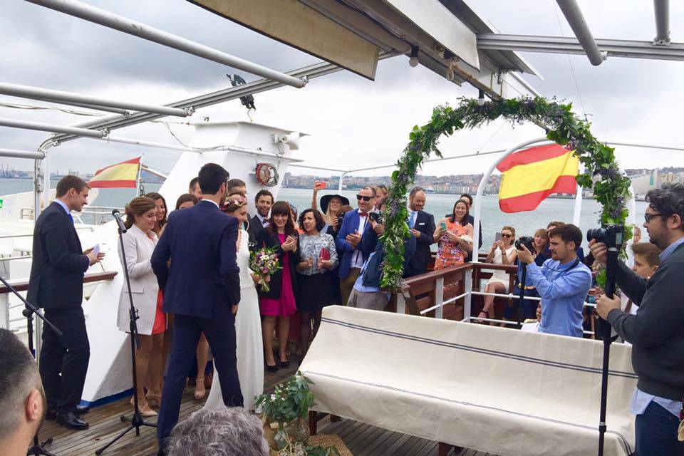 Boda en un barco, Santander