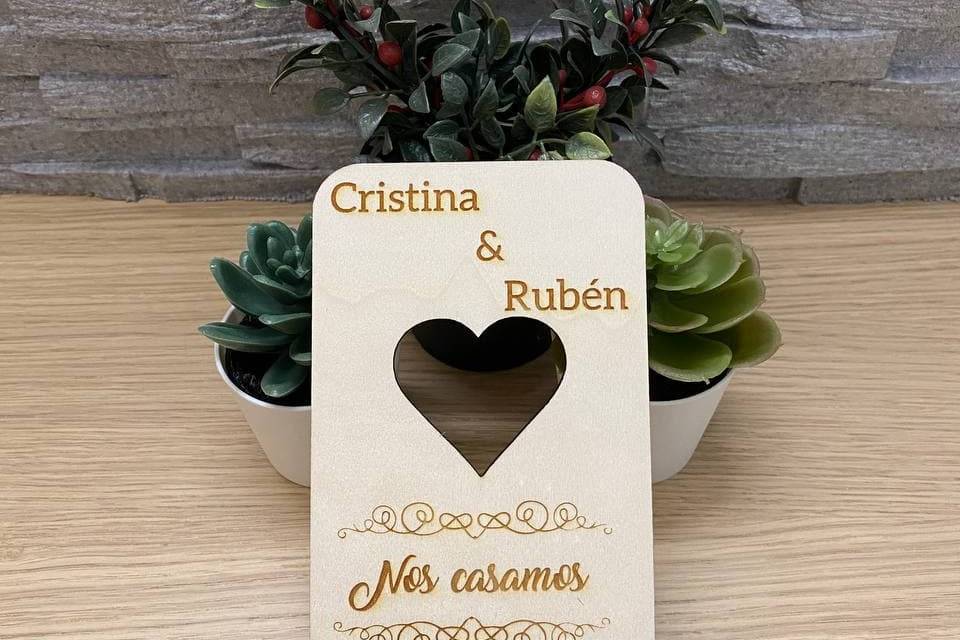 Invitaciones de boda de madera