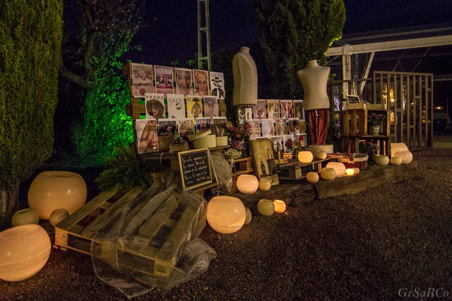 Cena en el jardín