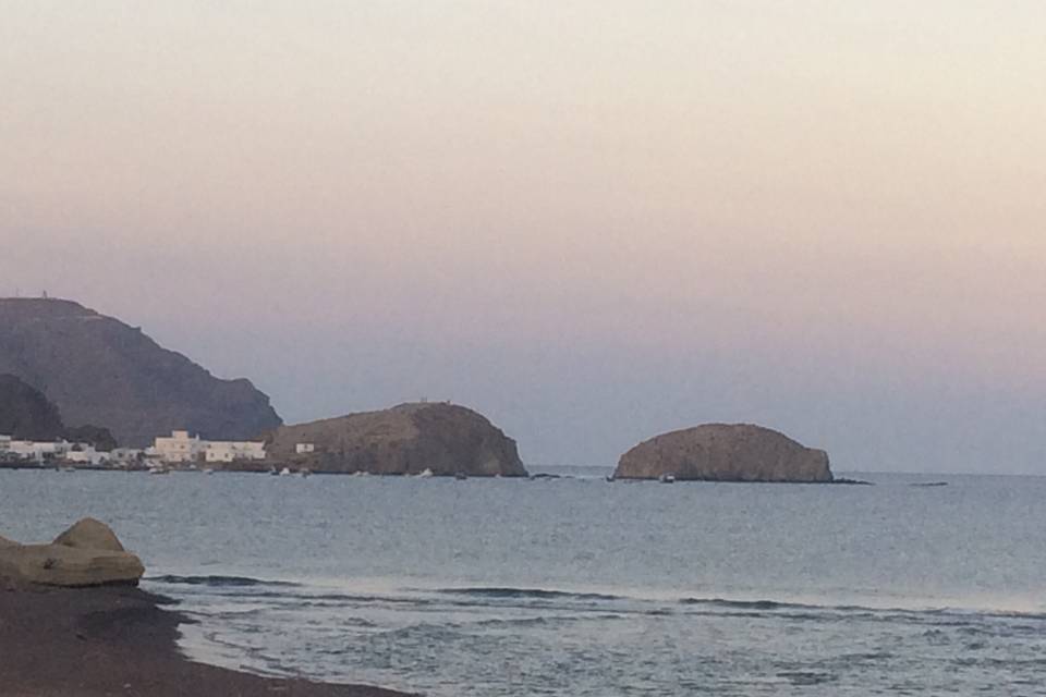 Playa, acceso desde la finca