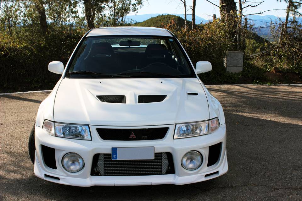 Mitsubishi Lancer Evo V