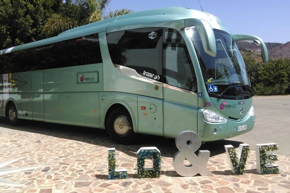 Leiva Bus