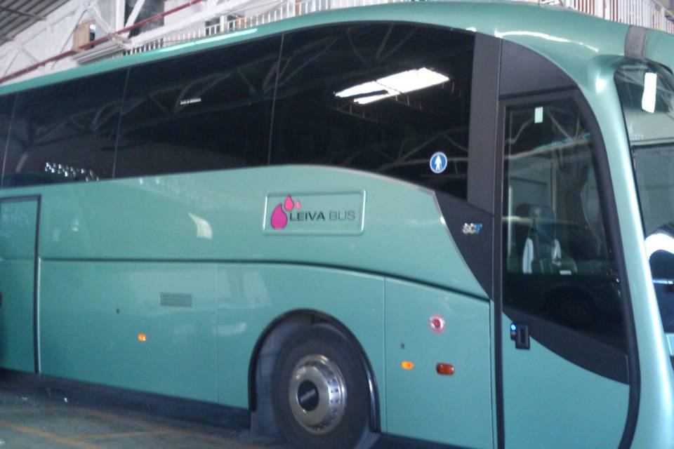 Leiva Bus