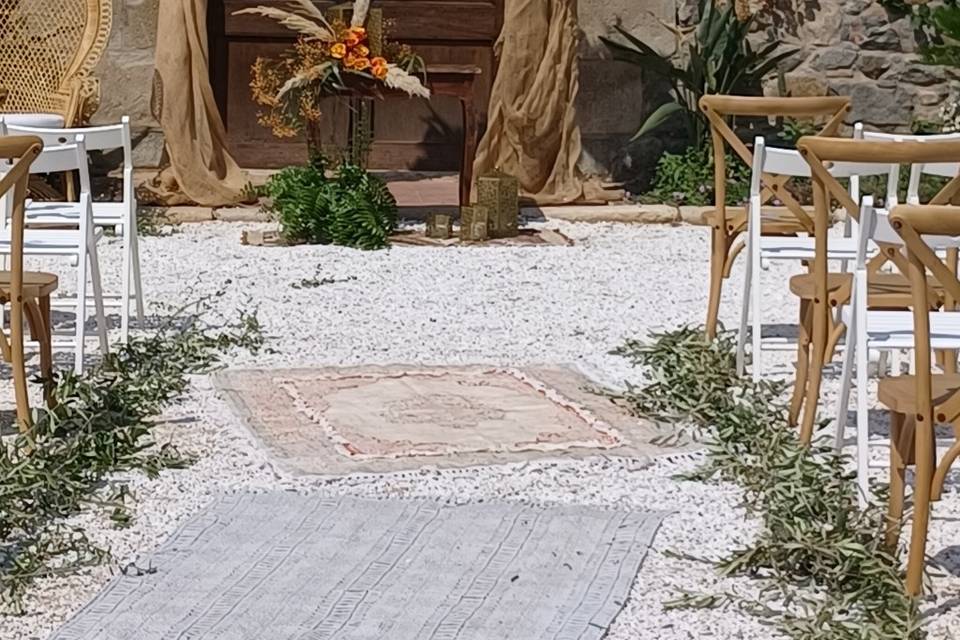 Decoración con pampas y rosas