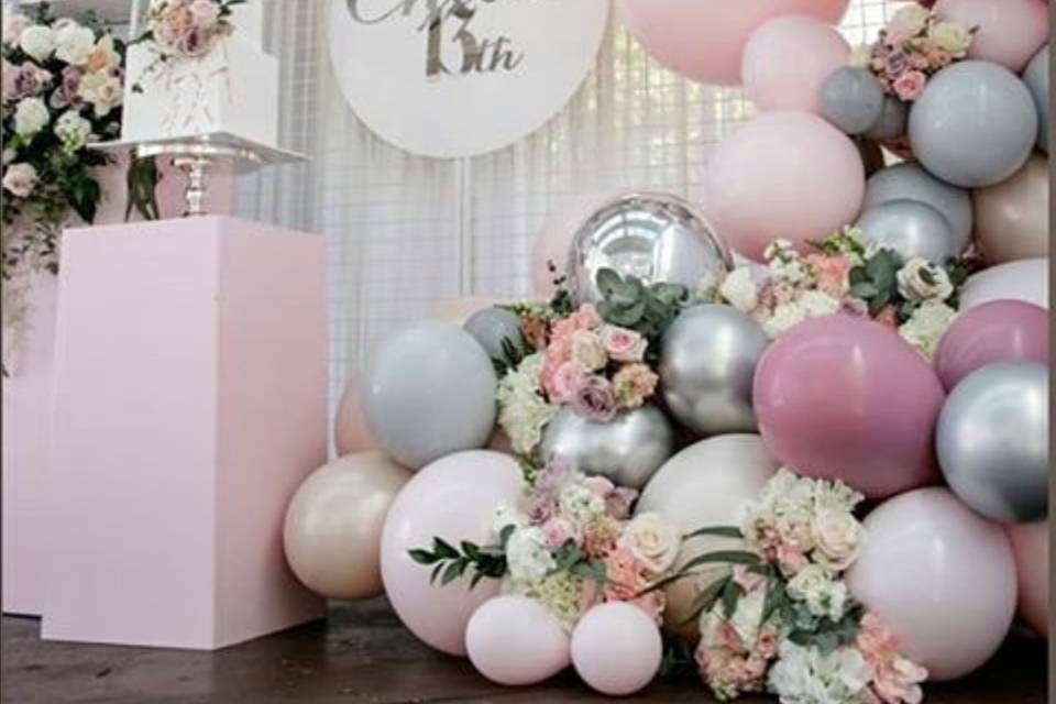 Globos y flores