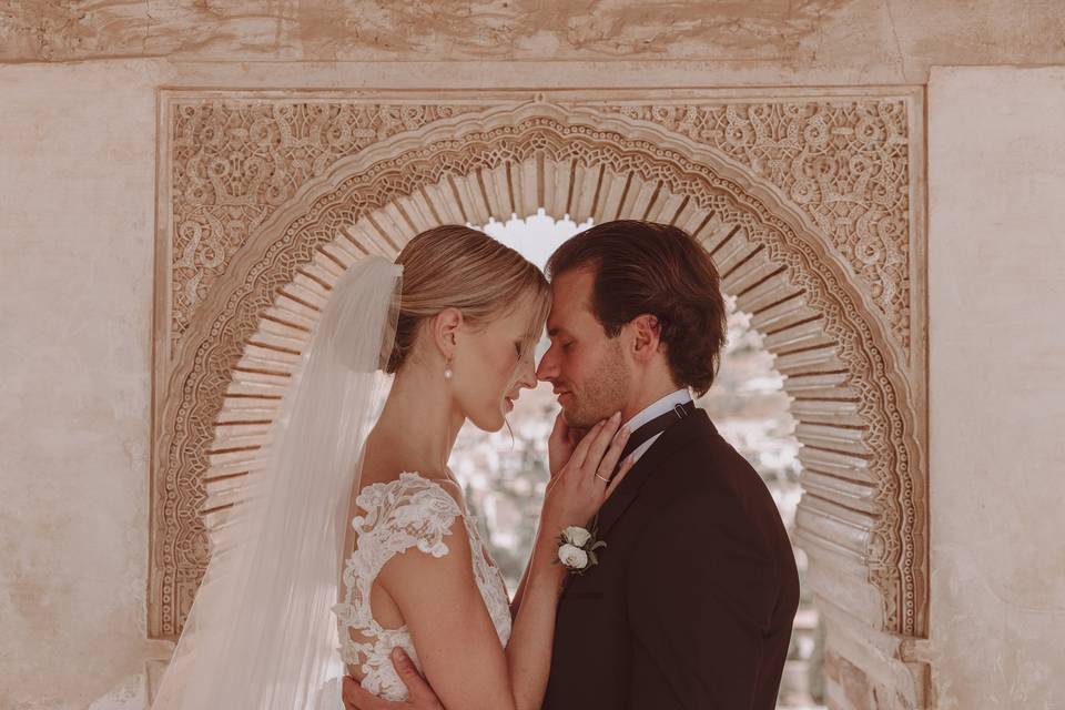 Beso especial en la Alhambra