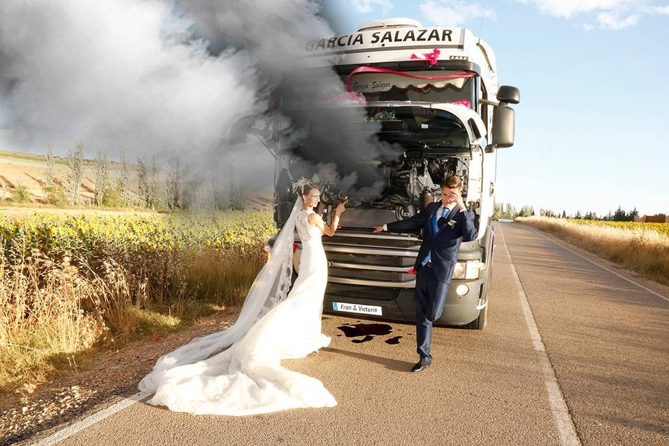 Boda con camión