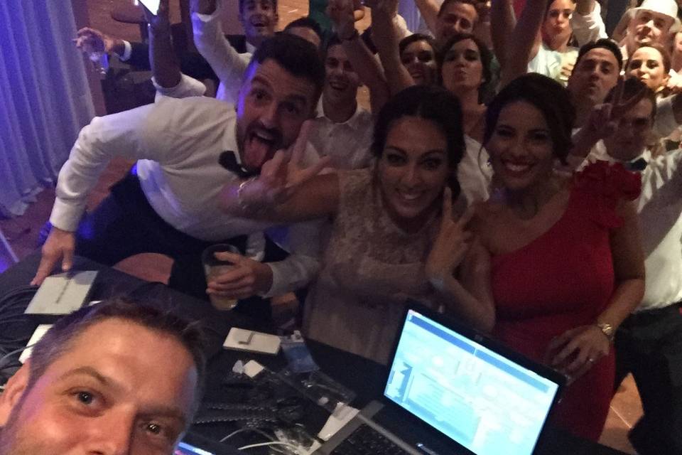 DJ en bodas