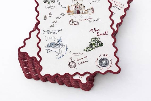 INVITACIÓN CON FORMA