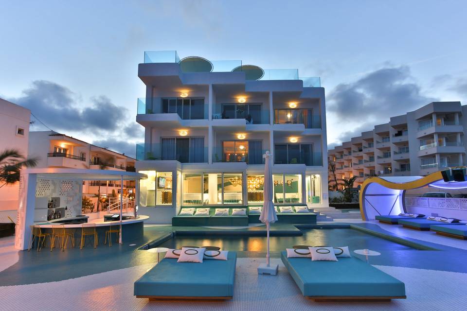 Santos Ibiza Coast Suites