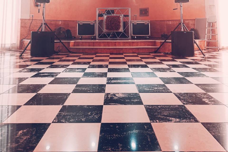 Set Pro Iluminación y Sonido