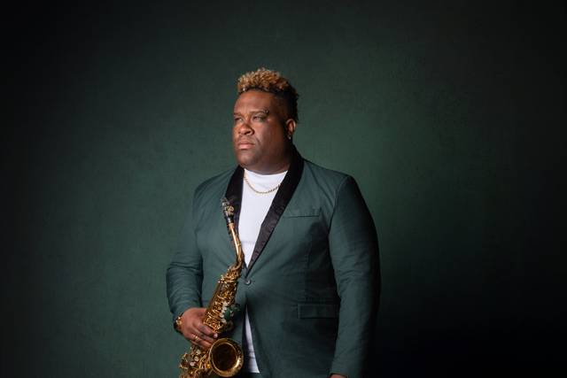 Okosax