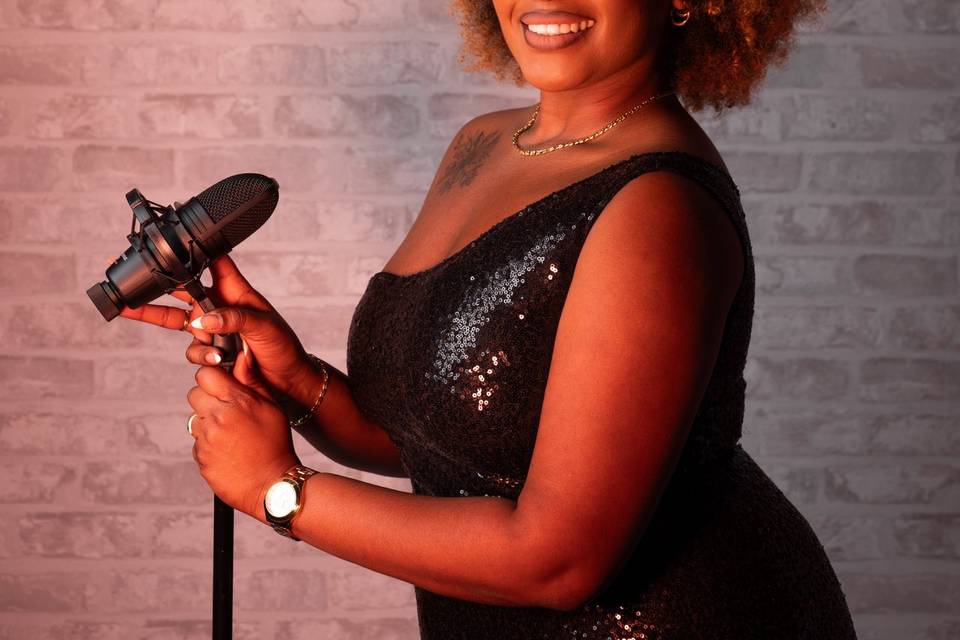 SINGER PERCUSION