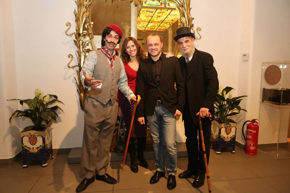 Mejores amigos Dalí y Gaudí