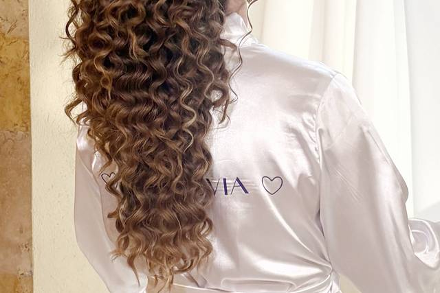 COLA EN CASCADA PERSONALIZADA