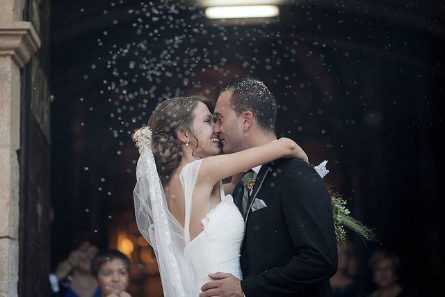 Salida de los novios