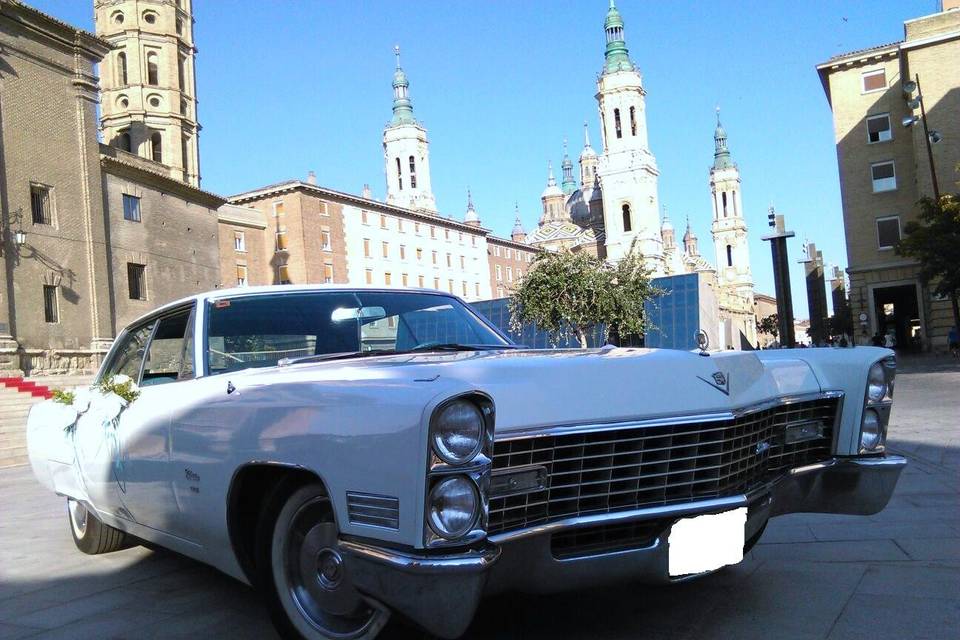 Cadillac Calais Blanco