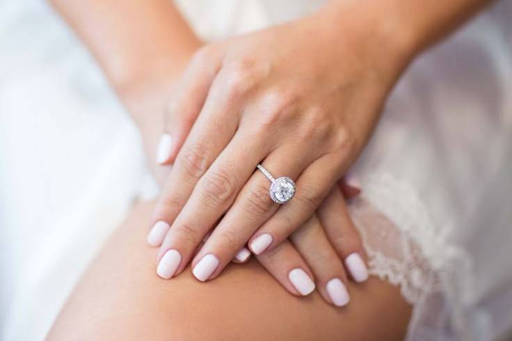 Manicura novia