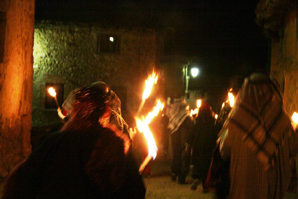 Boda mozarabe antorchas