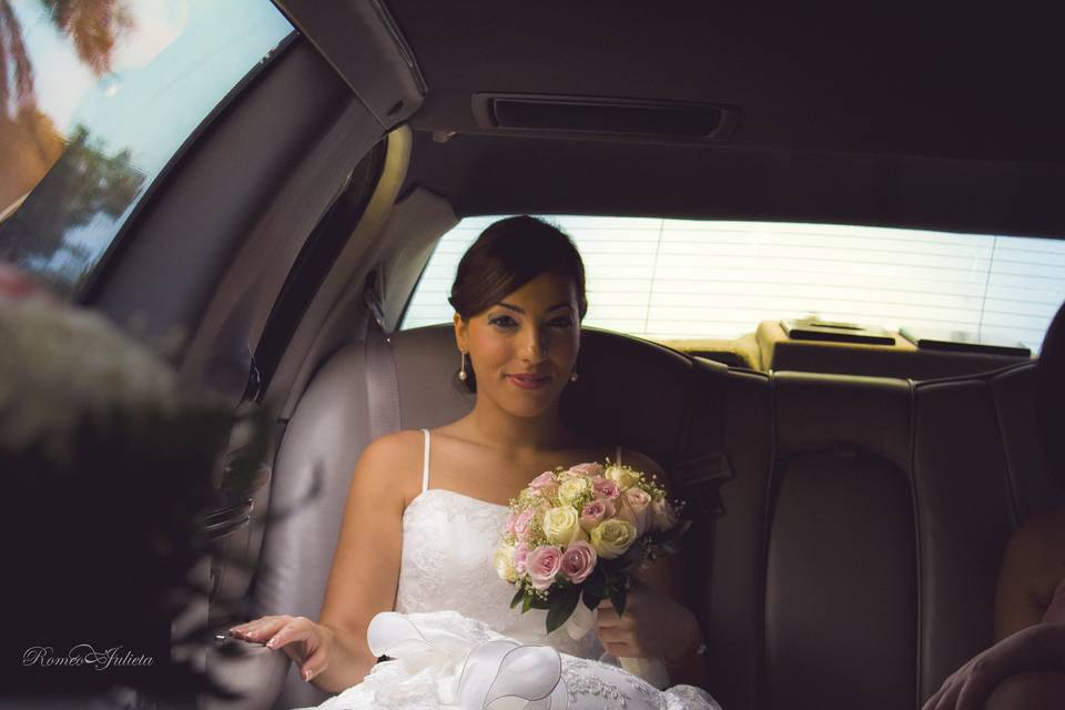 https://cdn0.bodas.net/vendor/71482/3_2/960/jpg/fotografo-de-bodas-malaga-romeoyjulietawedding-isaymano-30_1_71482.jpeg