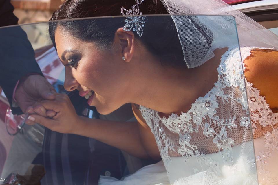 https://cdn0.bodas.net/vendor/71482/3_2/960/jpg/fotografo-de-bodas-romeojulieta-malaga-54_1_71482.jpeg