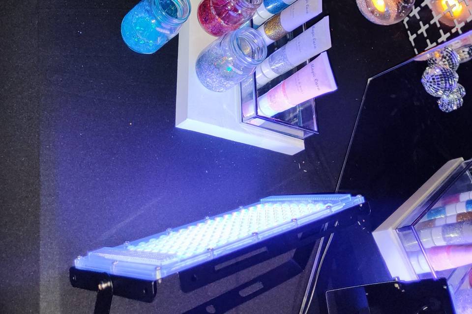 Maquillaje neón