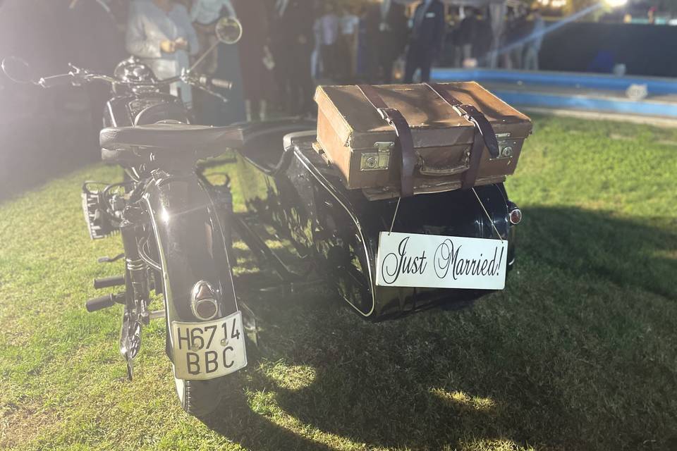 Sidecar para los novios