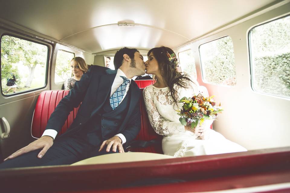 ¡Ya casados!