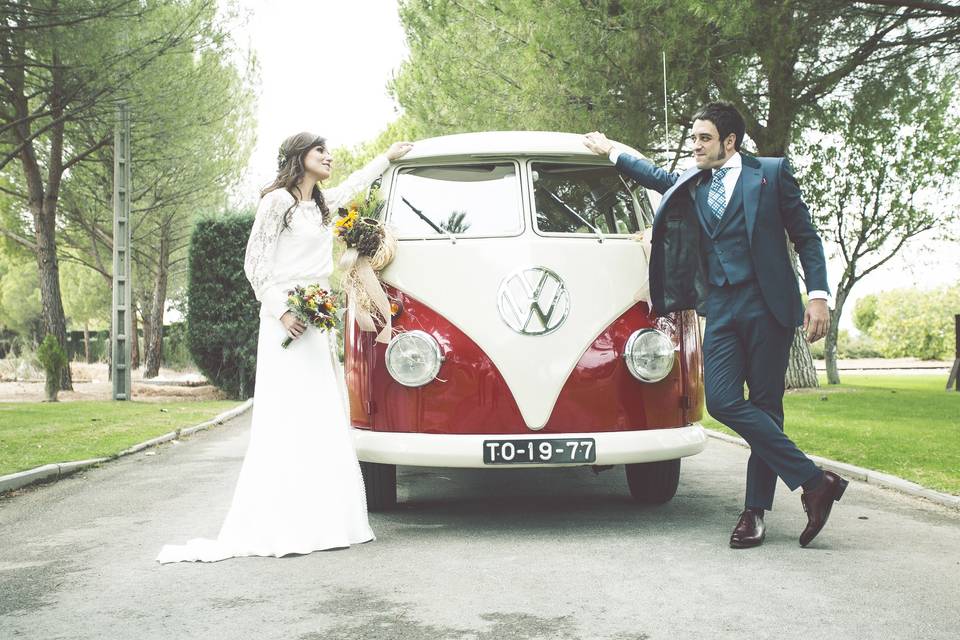 Los novios ante la VW T1