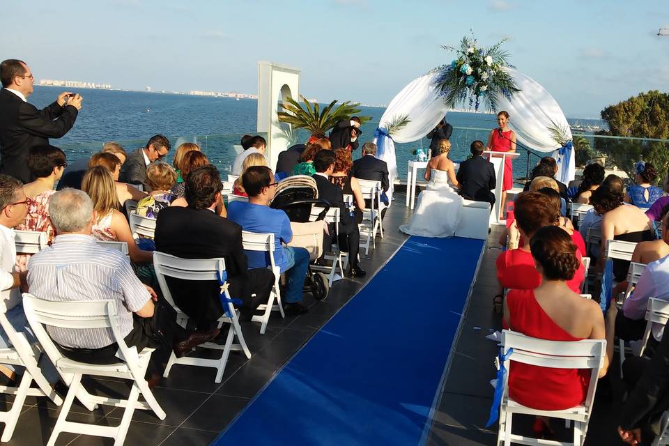 Bodas frente al mar