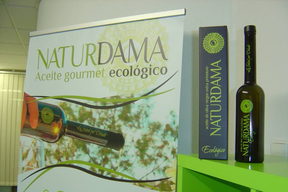 Naturdama