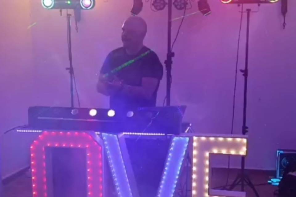 Láchar
