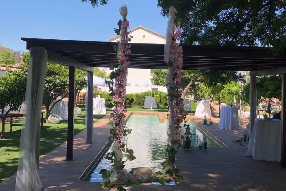 Piscina, cortijo vivienda