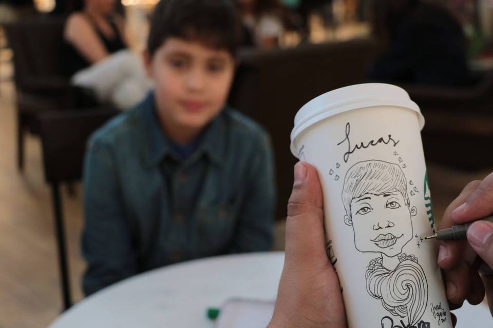 Caricatura en vasos
