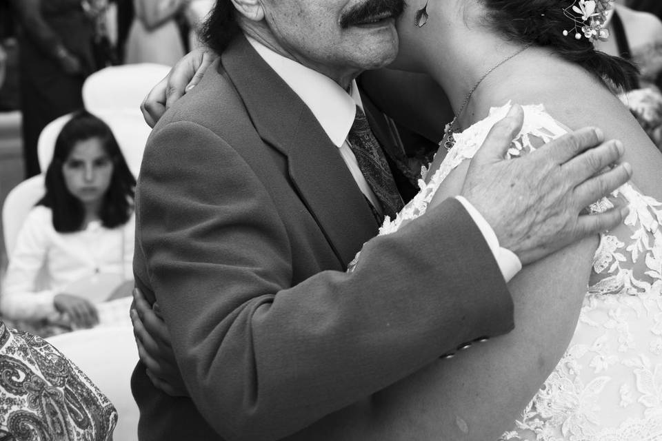 Momento de besos y abrazos