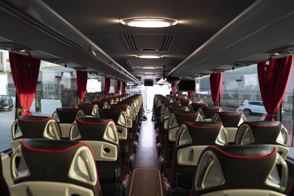 Interior del bus, 55 Plazas