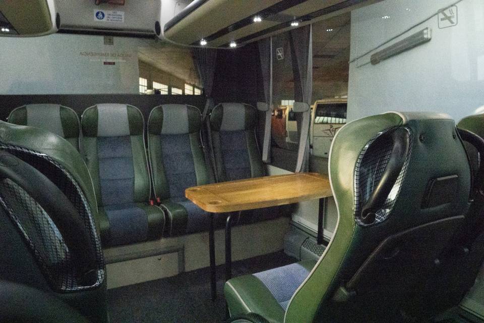 Interior bus VIP