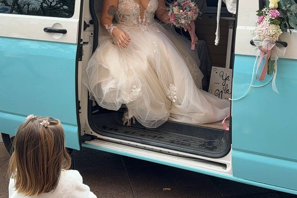 Novias de Ohana Van