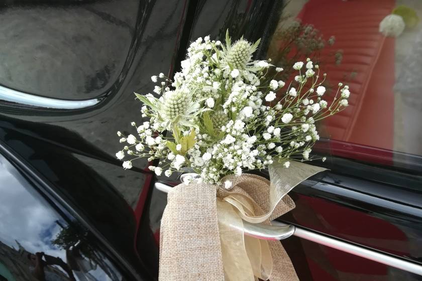Arreglos florales en coches