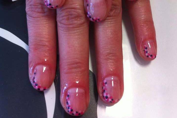 Manicura con decoración