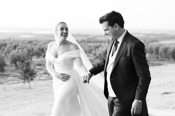 Novias reales Nika Bridal