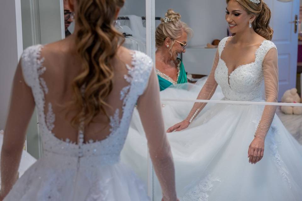 Diseño a medida Nika Bridal