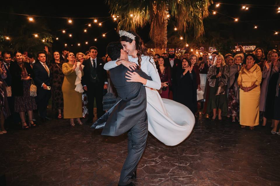 Baile
