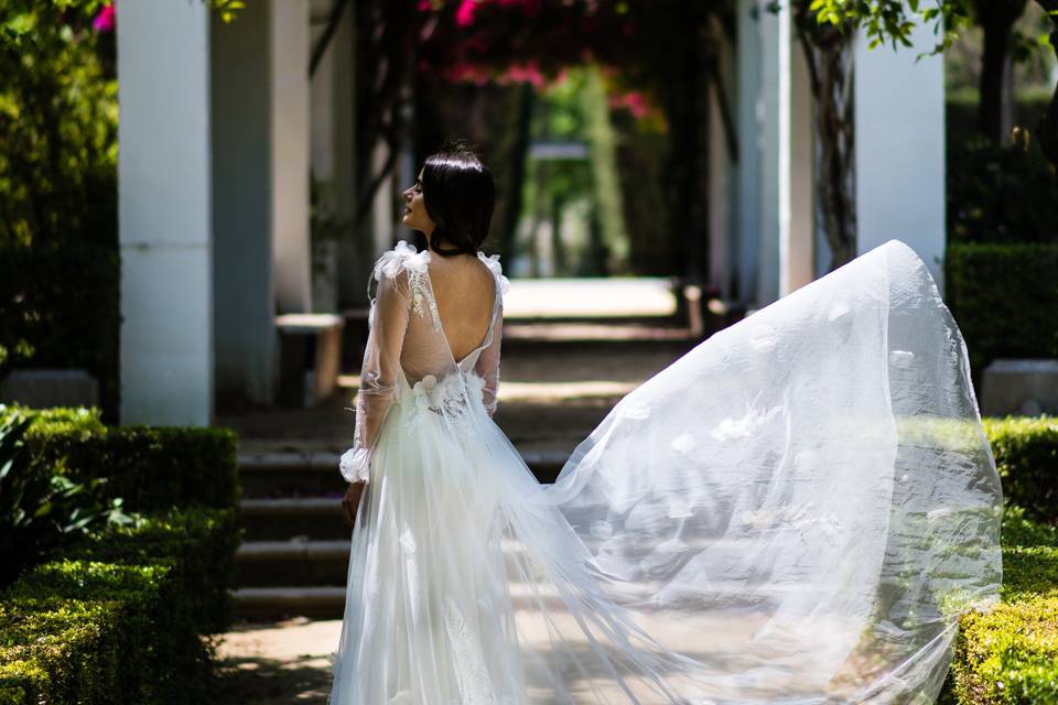 Nika bridal